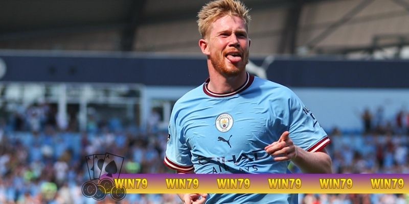 3 ưu điểm tiền vệ kiến tạo trên 1m9