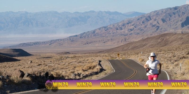 Giải chạy Marathon khắc nghiệt nhất Badwater 135