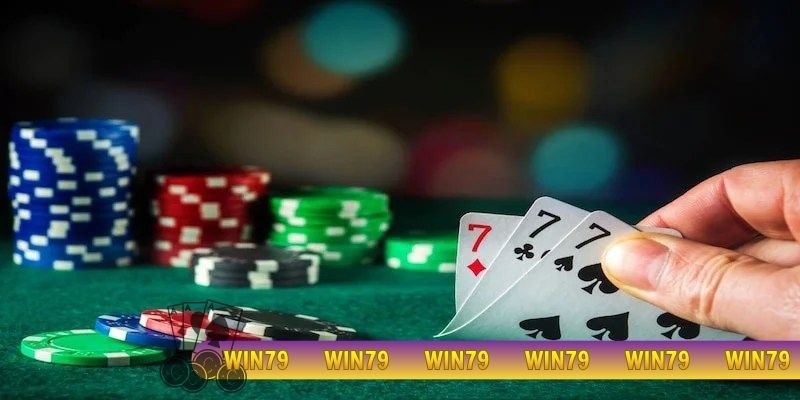 Tổ hợp quan trọng trong xì dách online